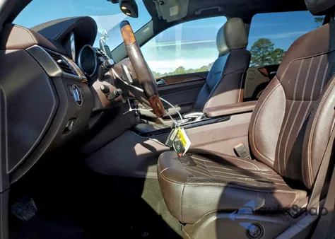 2017 Mercedes-Benz Gls 450 4Matic z USA, uszkodzony, nr VIN 4JGDF6EE8HA833313